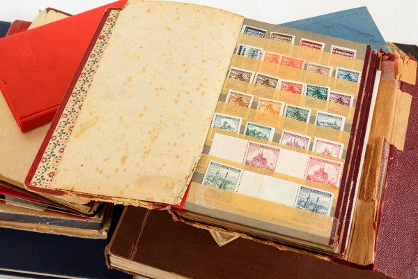 HOW PHILATELIC INVESTMENT WORKS